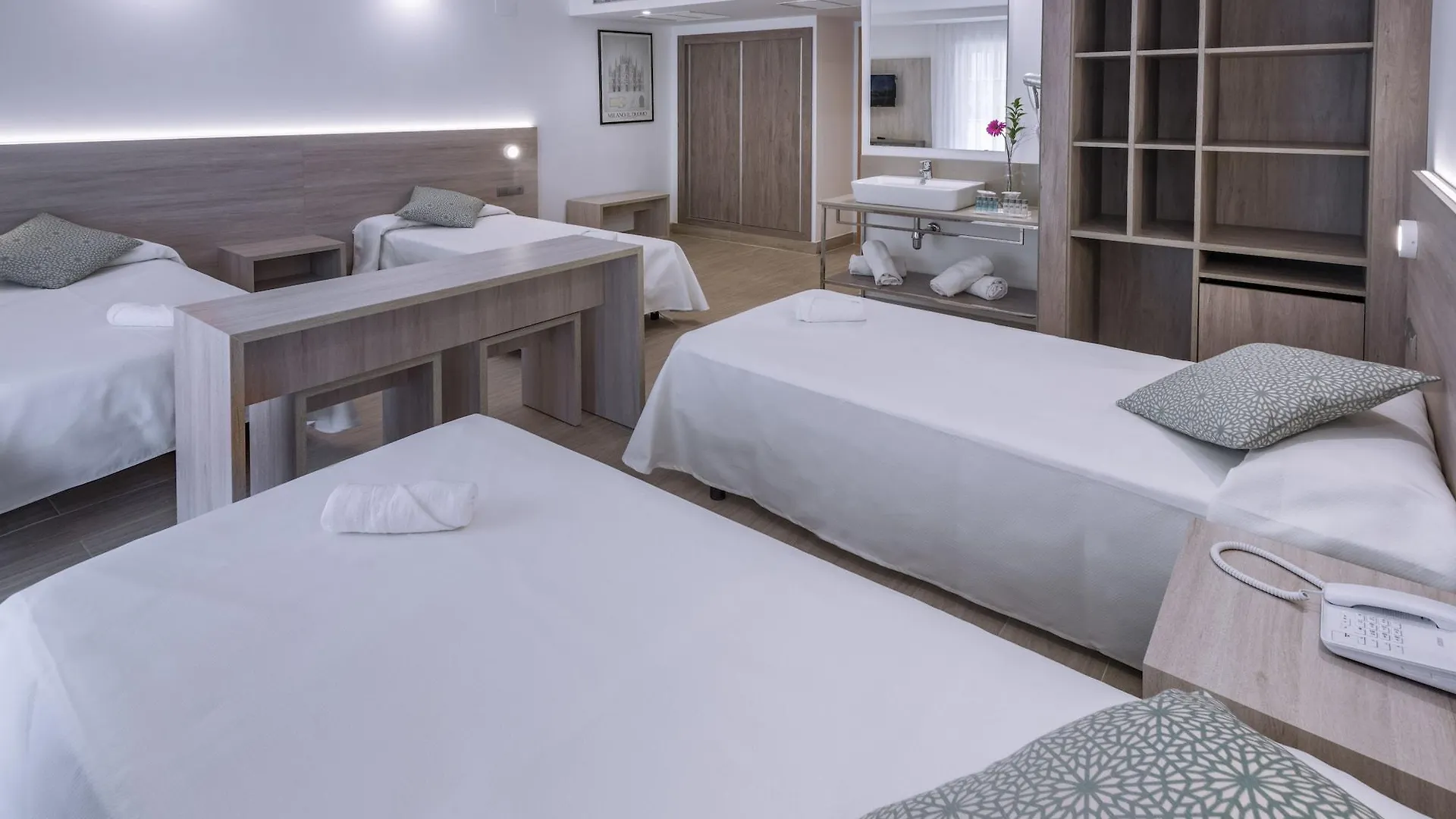 4R Salou Park Resort II 3*,