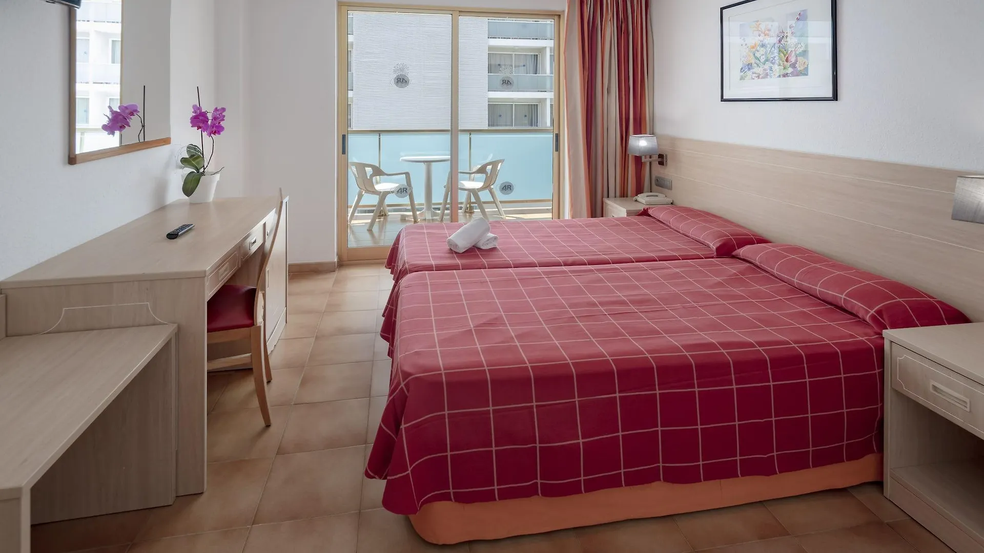 4R Salou Park Resort II 3*,  Ισπανία