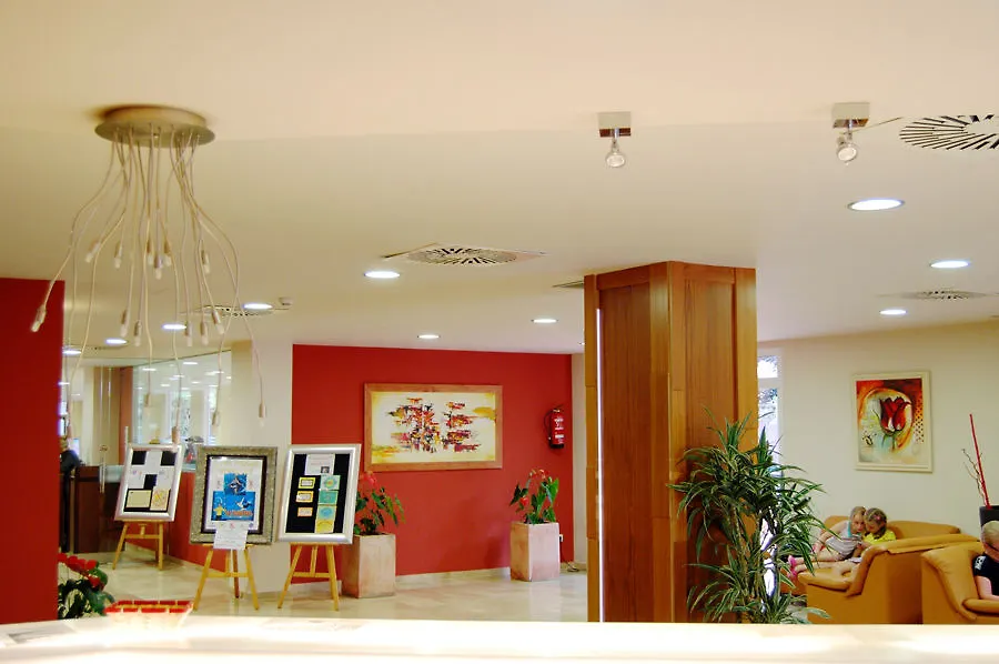 4R Salou Park Resort II