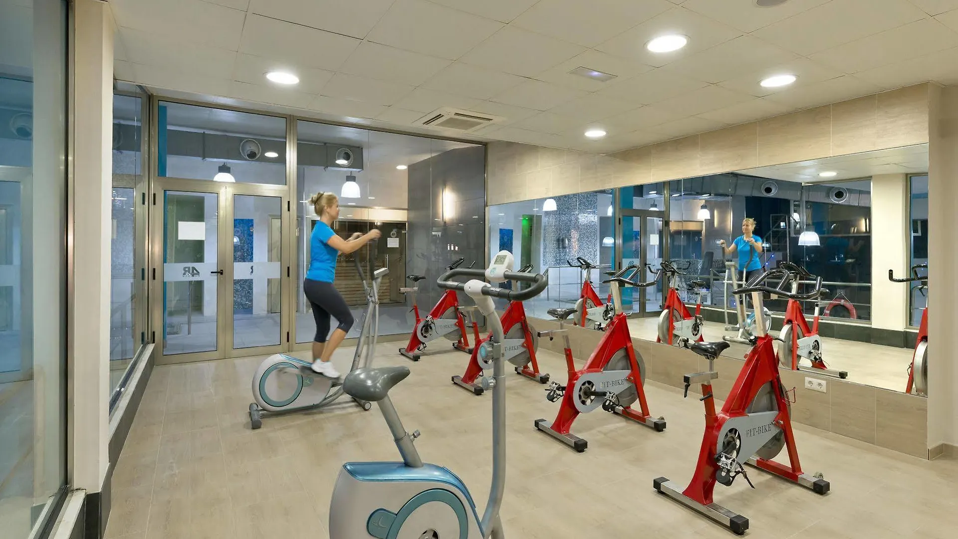 *** Ξενοδοχείο 4R Salou Park Resort II Ισπανία