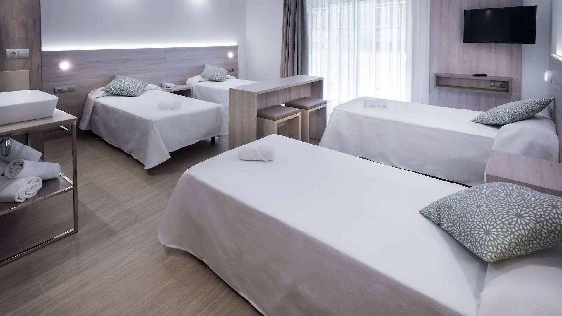 4R Salou Park Resort II Hotel